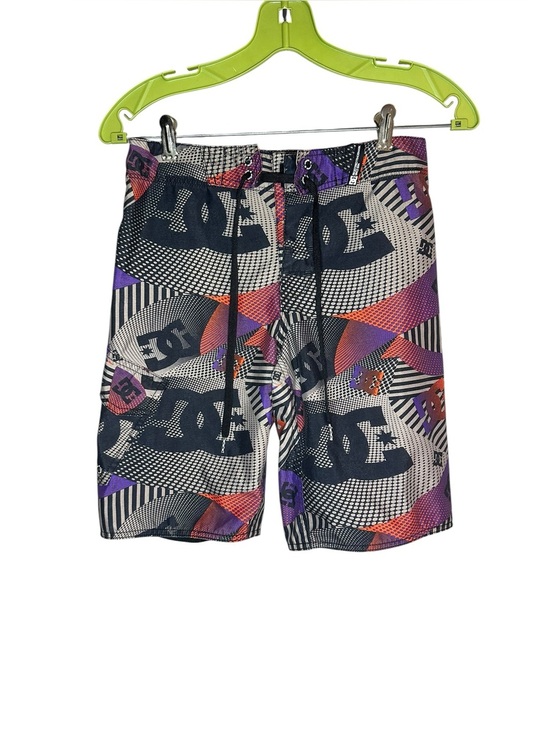 DC Other - DC Shoes board shorts men size 26
